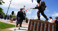 Princess Anne unveils Royal Regina Rifleman statue
